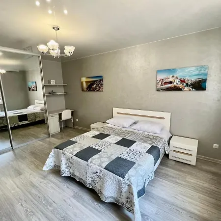 Apartment In Center Premium ايفانو - فرانكيفسك المظهر الخارجي الصورة