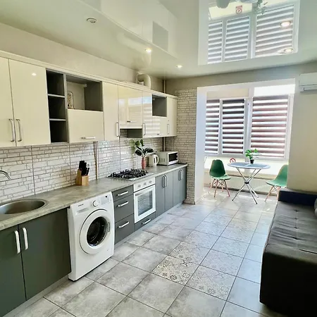 Apartment In Center Premium ايفانو - فرانكيفسك المظهر الخارجي الصورة