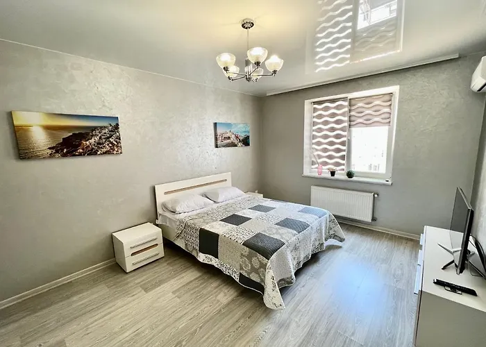 Apartment In Center Premium